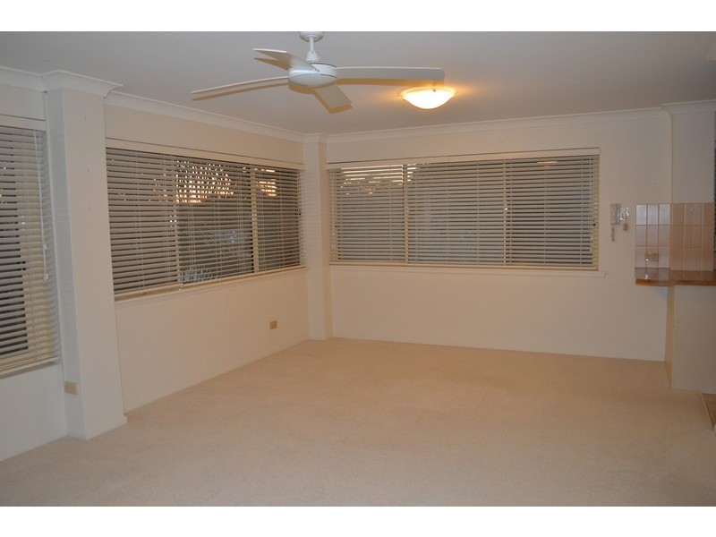 18/39-43 Melbourne Street, East Gosford NSW 2250