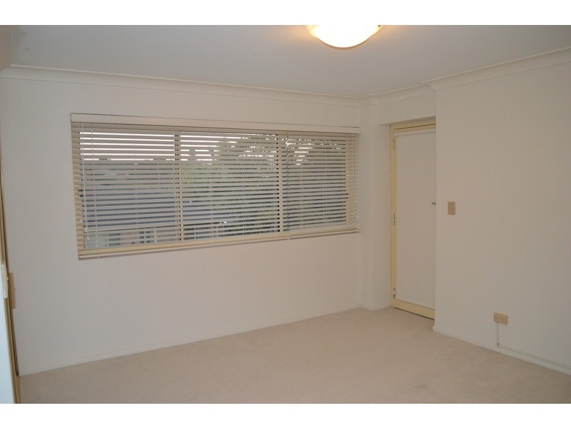 18/39-43 Melbourne Street, East Gosford NSW 2250