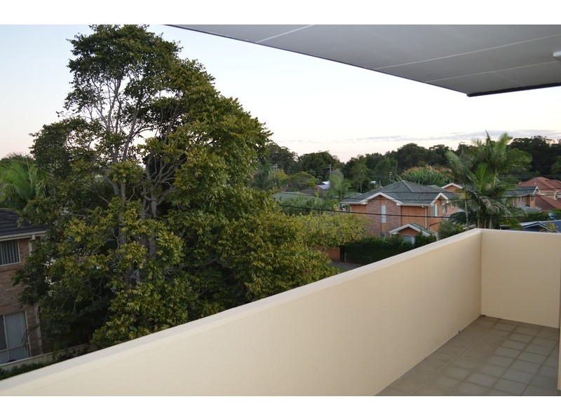 18/39-43 Melbourne Street, East Gosford NSW 2250