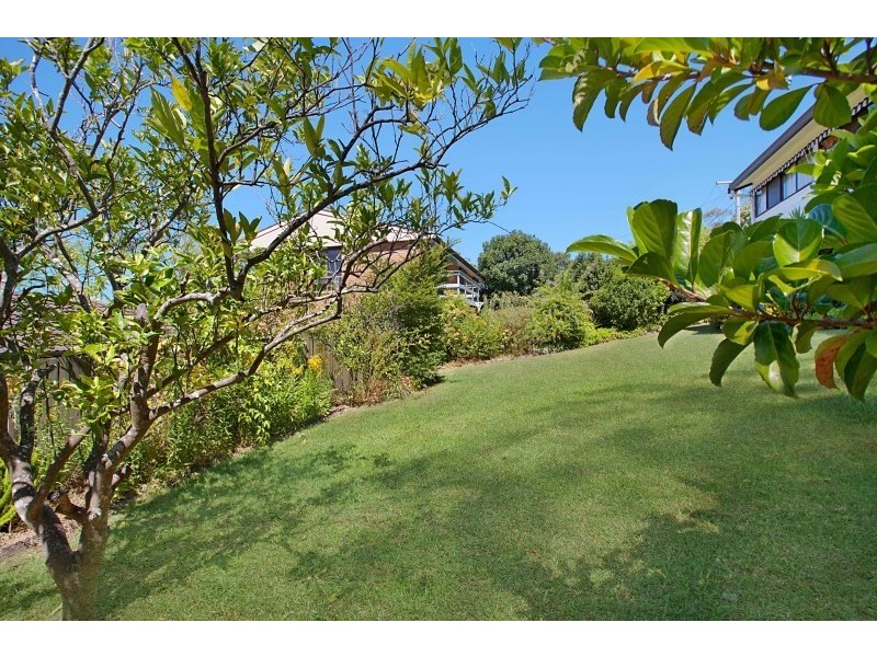 12 Blue View Crescent, Terrigal NSW 2260