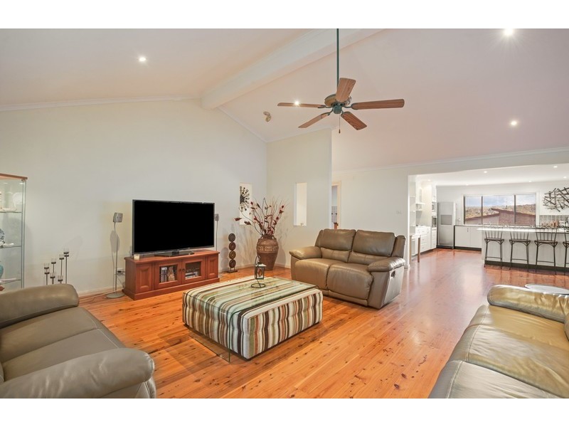 68 Woodview Avenue, Lisarow NSW 2250