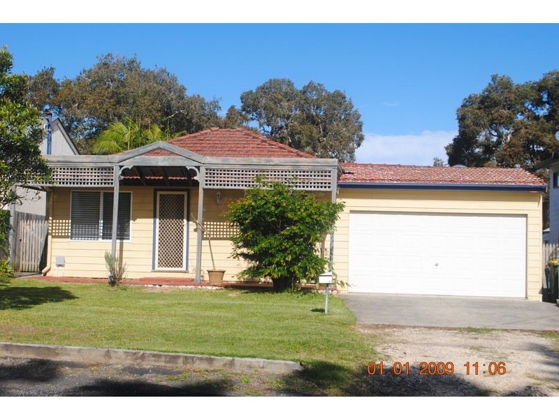 63 McLachlan Avenue, Long Jetty NSW 2261