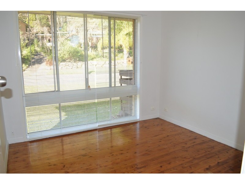 2 Haynes Street, Wyoming NSW 2250