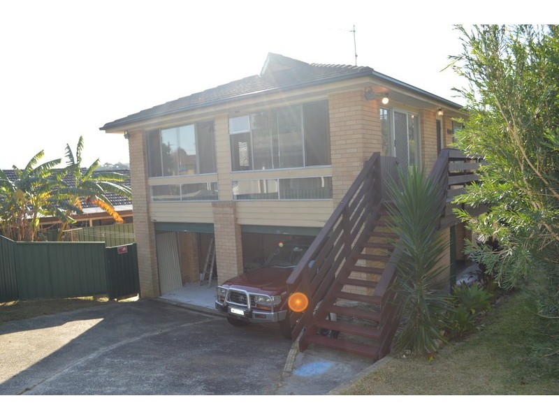 2 Haynes Street, Wyoming NSW 2250
