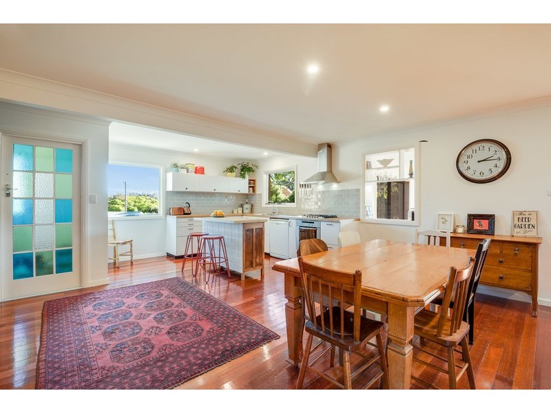 12 Cudgee Close, Green Point NSW 2251