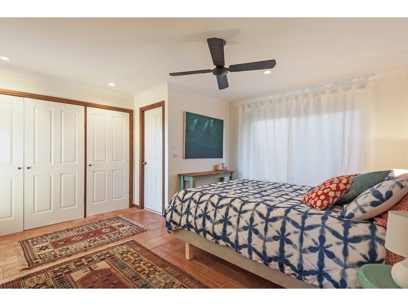 12 Cudgee Close, Green Point NSW 2251