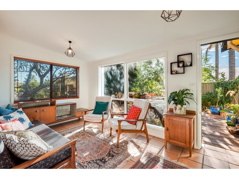 12 Cudgee Close, Green Point NSW 2251