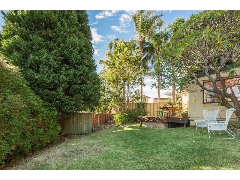 12 Cudgee Close, Green Point NSW 2251