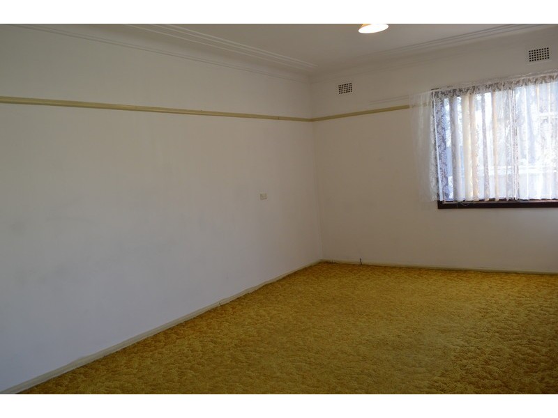 12 Calais Road, Wamberal NSW 2260