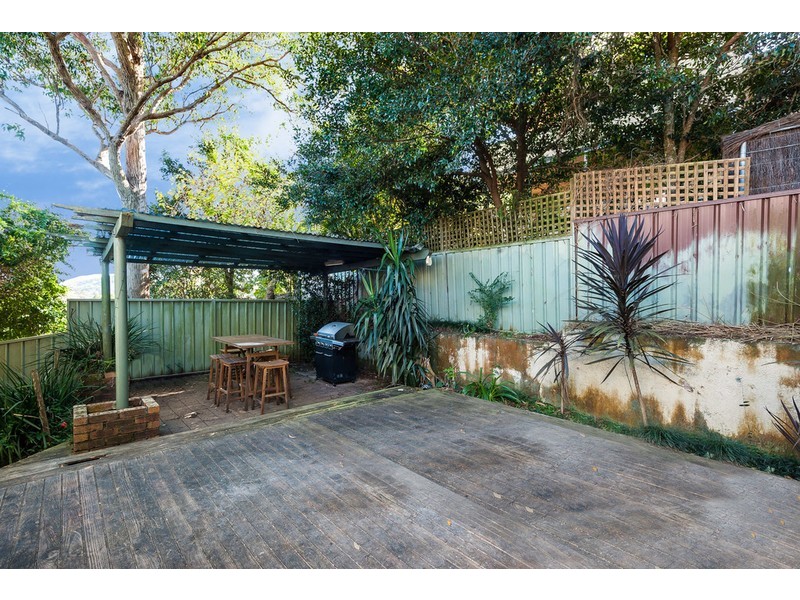 3 Oakglen Road, North Gosford NSW 2250