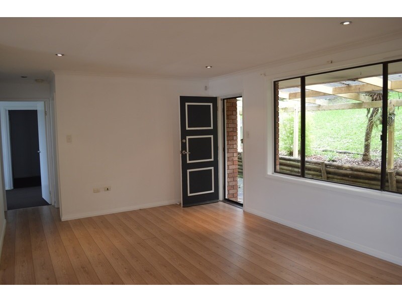8 Woodview Road, Springfield NSW 2250
