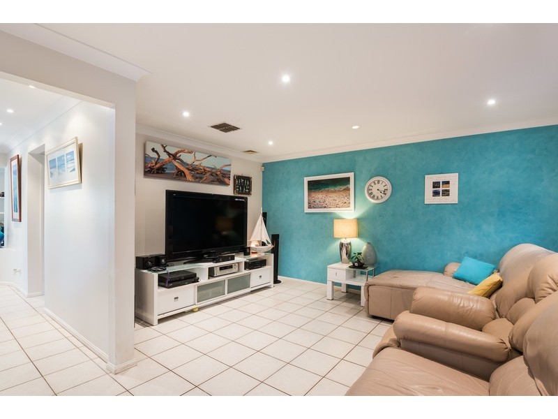 6 Scribbly Gum Crescent, Erina NSW 2250