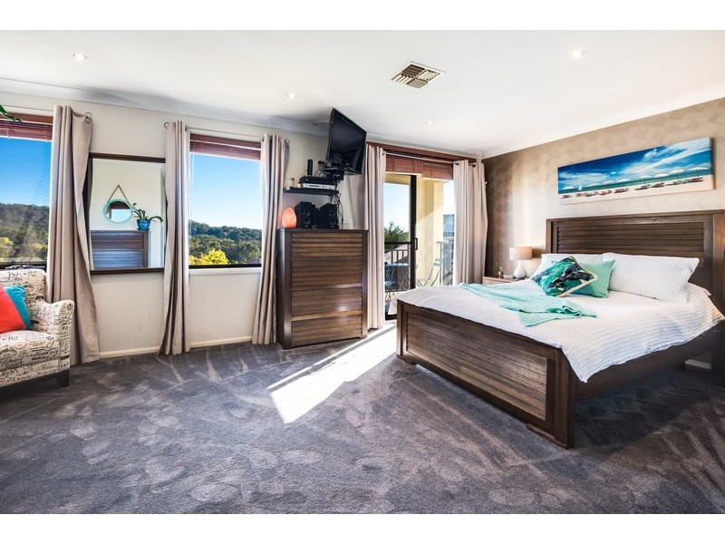 6 Scribbly Gum Crescent, Erina NSW 2250