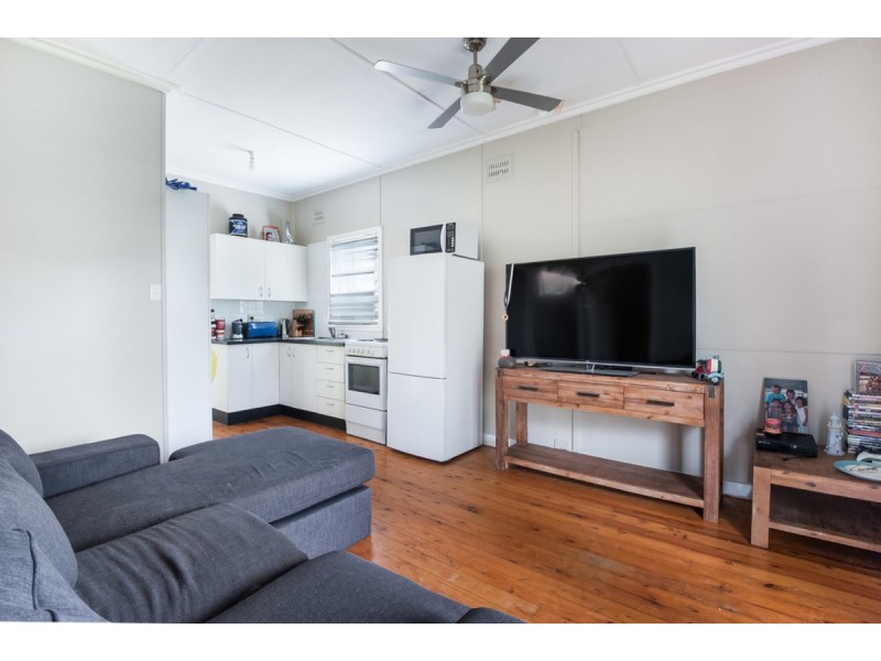 14 Macarthur Street, Killarney Vale NSW 2261