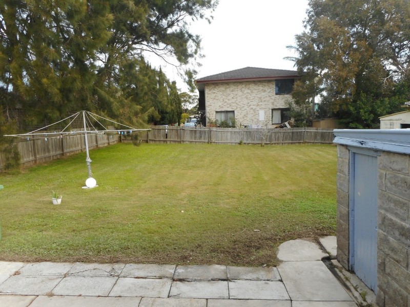 17 Thompson Street, Long Jetty NSW 2261