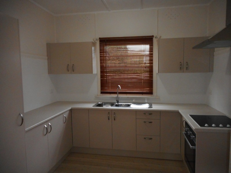 17 Thompson Street, Long Jetty NSW 2261