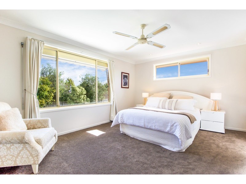 10 Tallowood Crescent, Erina NSW 2250