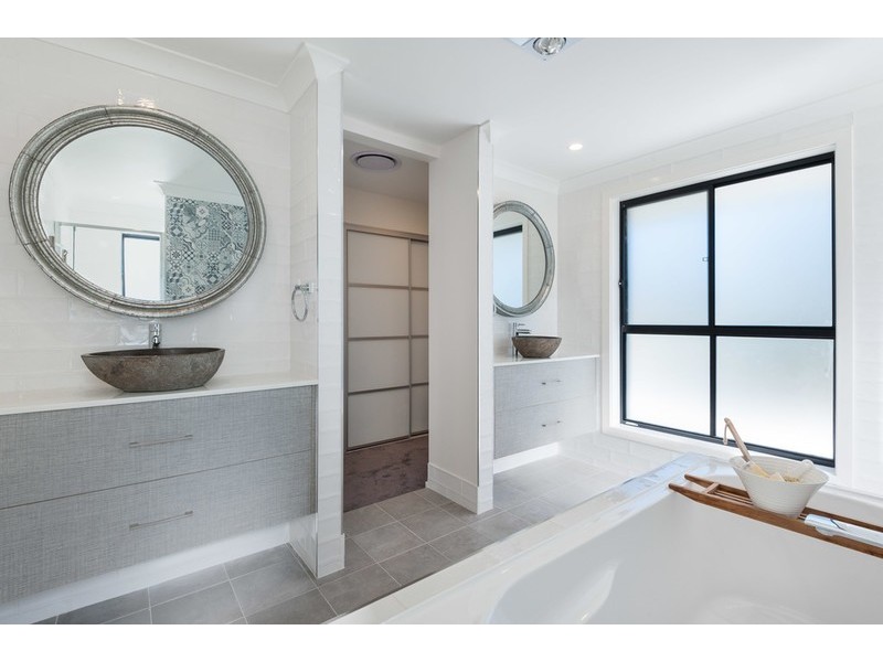 22 Portsmouth Road, Erina NSW 2250