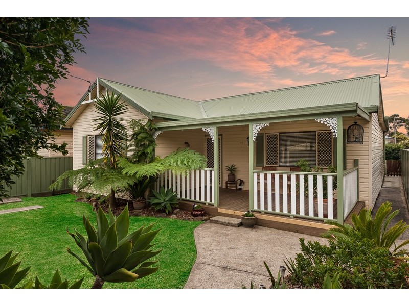 13 Australia Avenue, Umina Beach NSW 2257