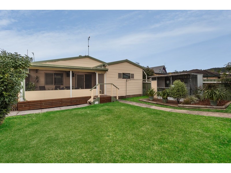 13 Australia Avenue, Umina Beach NSW 2257