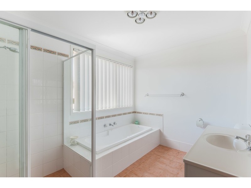 15 Tallowood Crescent, Erina NSW 2250