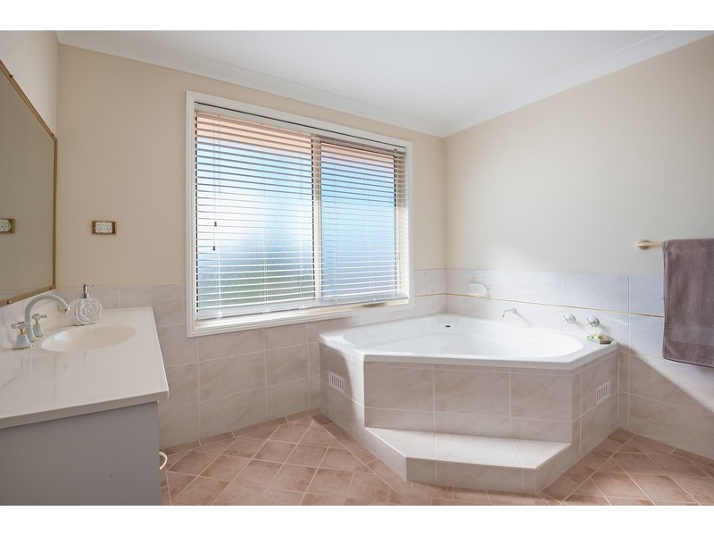36 Windemere Drive, Terrigal NSW 2260