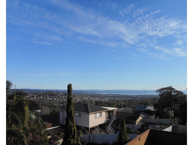 15 Stephenson Road, Bateau Bay NSW 2261