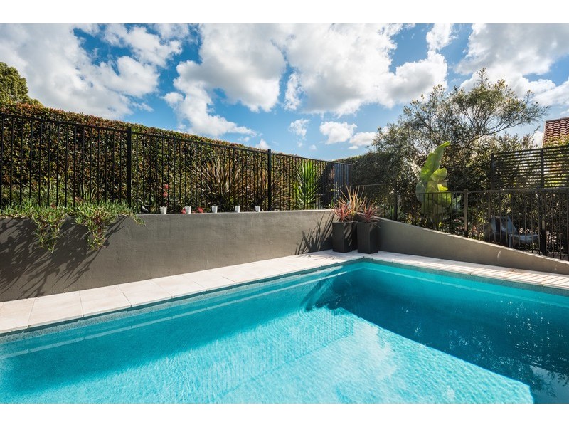 5 Thames Drive, Erina NSW 2250