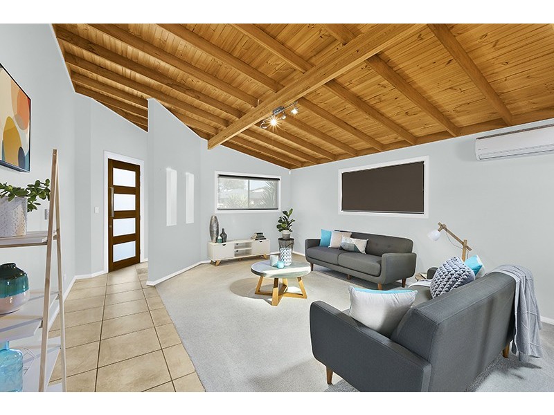 20 Captain Cook Crescent, Long Jetty NSW 2261