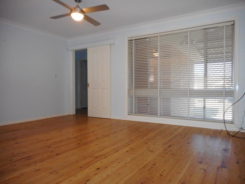 52 Tasman Avenue, Killarney Vale NSW 2261