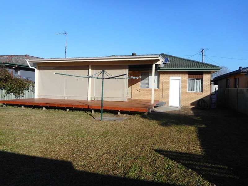 52 Tasman Avenue, Killarney Vale NSW 2261