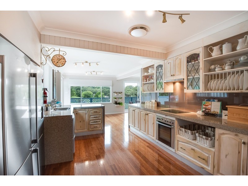 90 Brush Road, Wamberal NSW 2260