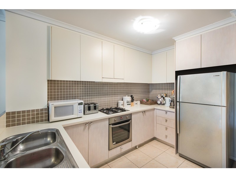 13/80 John Whiteway Drive, Gosford NSW 2250