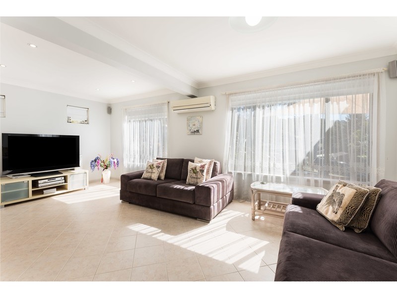 14 Lakala Avenue, Springfield NSW 2250