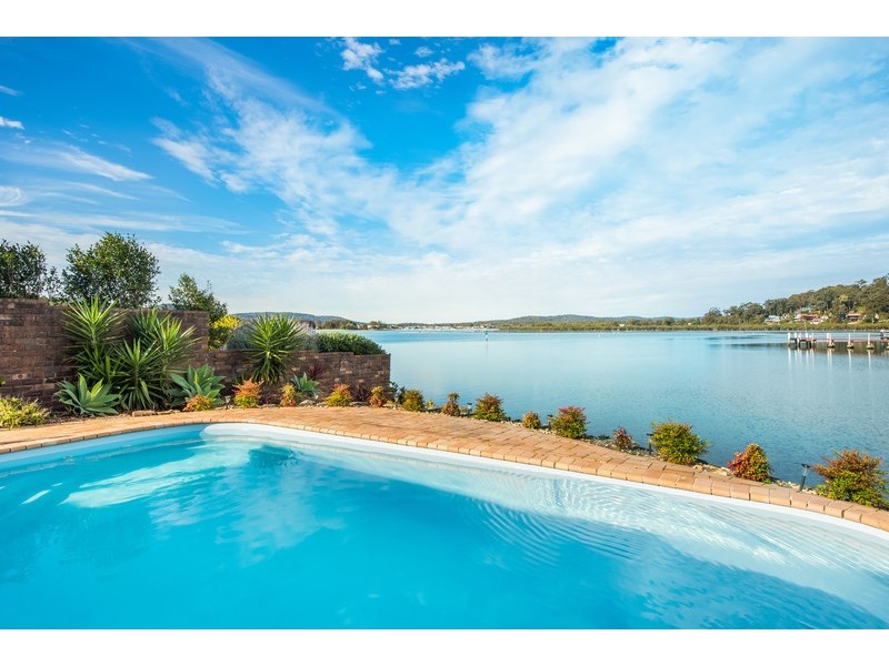 14 Skiff Place, St Huberts Island NSW 2257