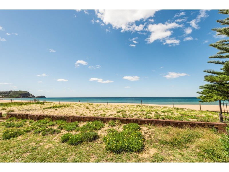 147 Avoca Drive, Avoca Beach NSW 2251