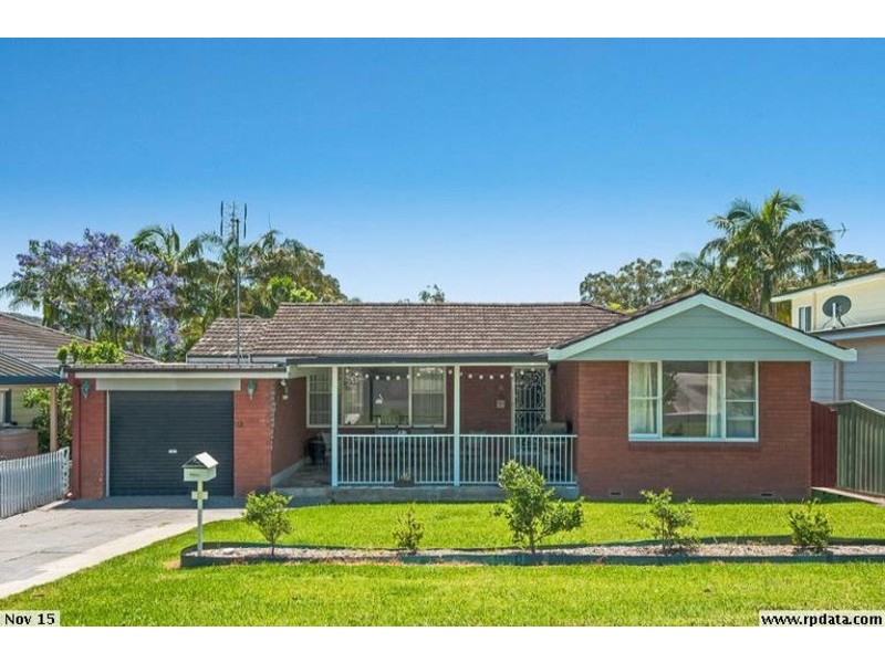 8 Lakewood Avenue, Green Point NSW 2251