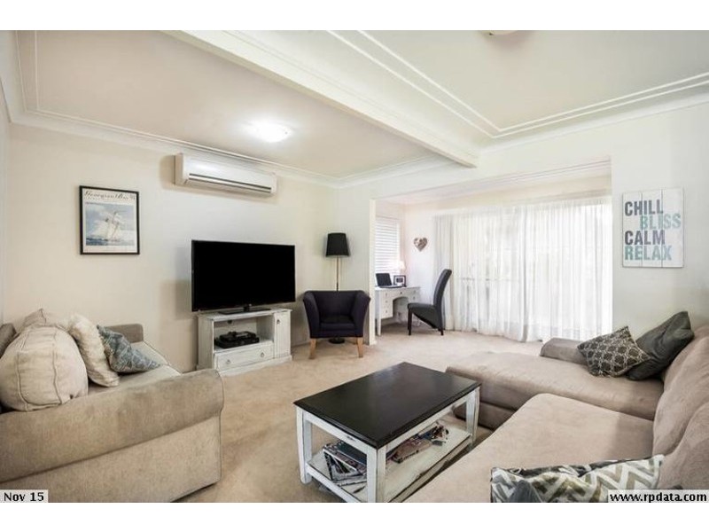8 Lakewood Avenue, Green Point NSW 2251