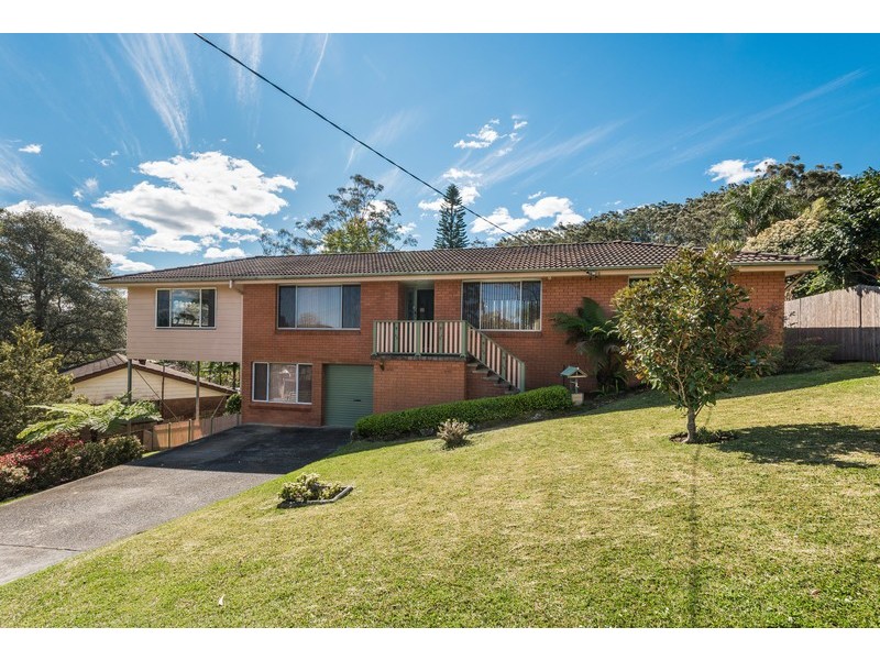 3 Angus Avenue, Wyoming NSW 2250