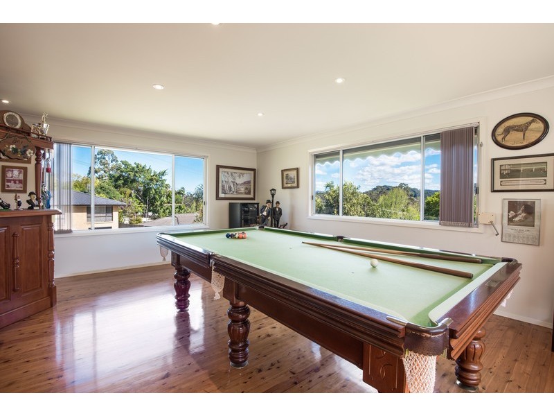 3 Angus Avenue, Wyoming NSW 2250