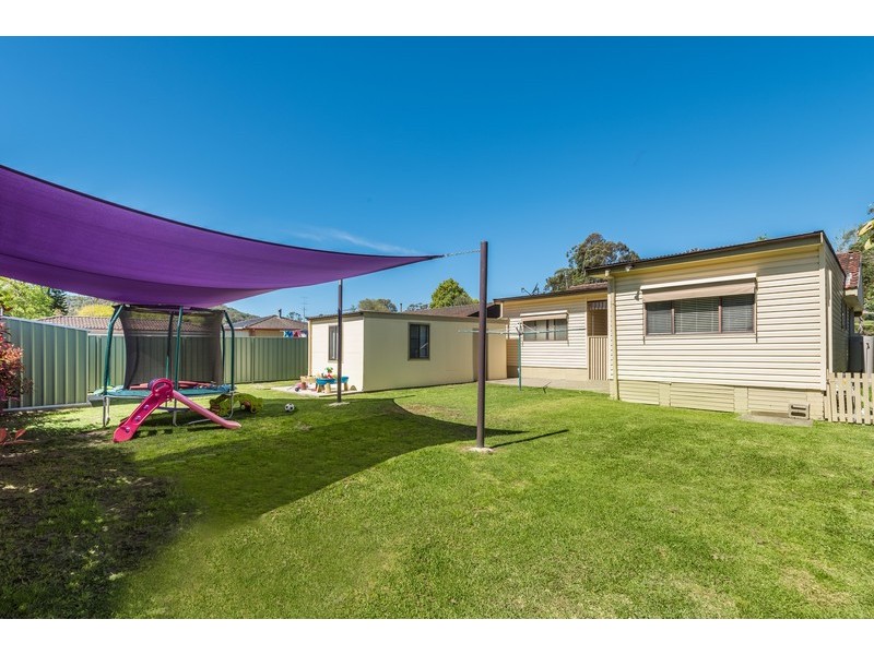 51 Maidens Brush Road, Wyoming NSW 2250