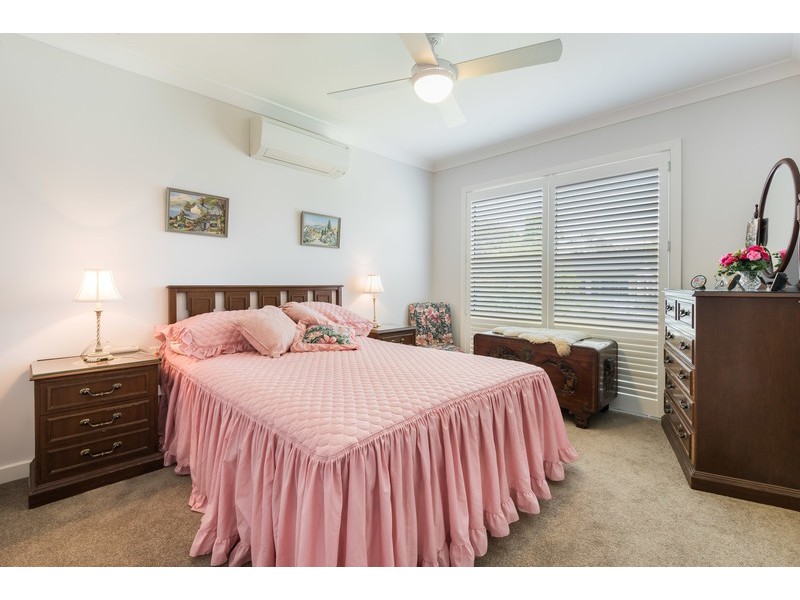 74 North Crescent, Wyoming NSW 2250