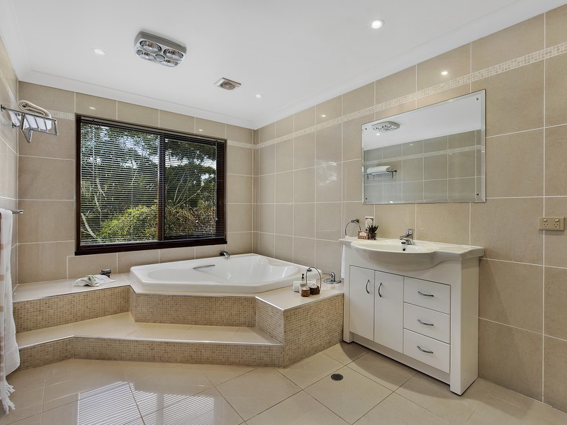 72 Ridgway Road, Avoca Beach NSW 2251