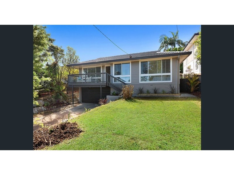 21 Angus Avenue, Wyoming NSW 2250