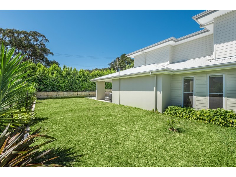 16 Applegum Close, Erina NSW 2250