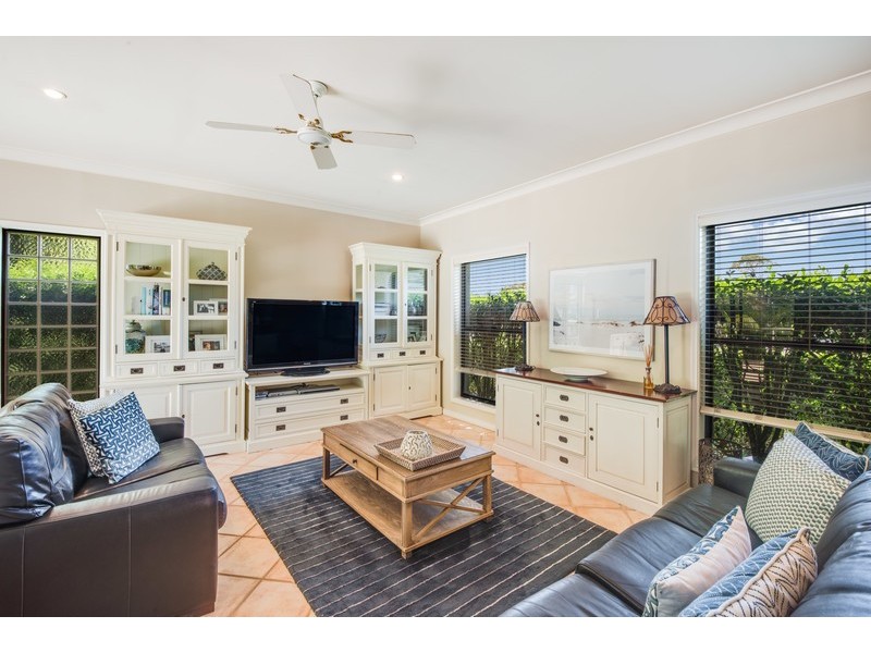 16 Golden Grove Circuit, Terrigal NSW 2260