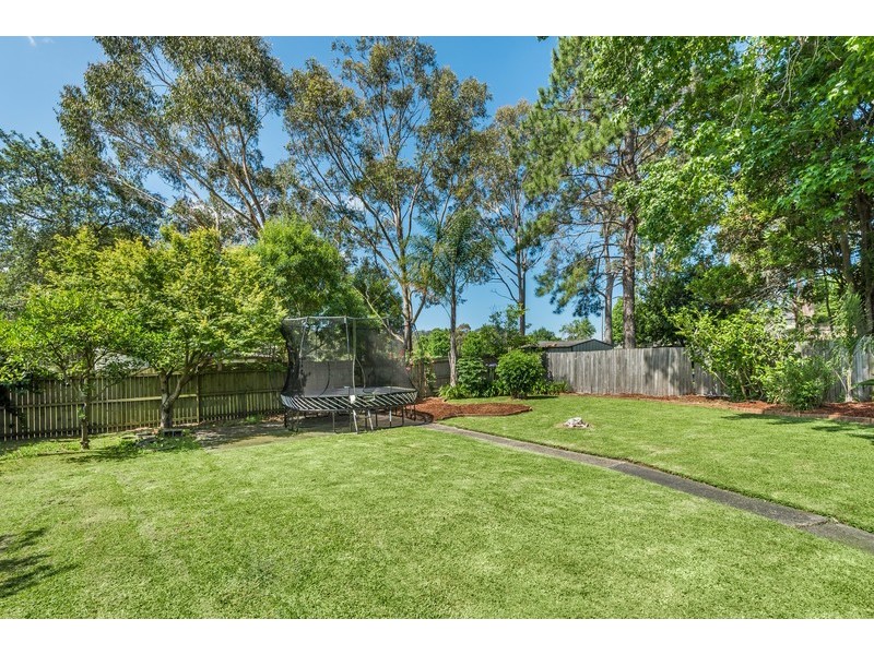 2 Carlson Avenue, Wyoming NSW 2250