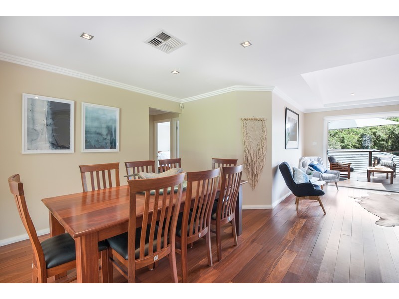 16 Jean Norman Close, Wyoming NSW 2250