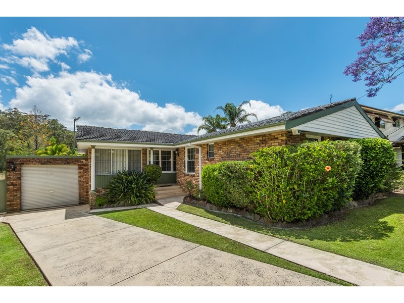 23 Dalton Street, Wyoming NSW 2250