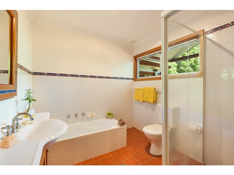 13 Old Tumbi Road, Wamberal NSW 2260